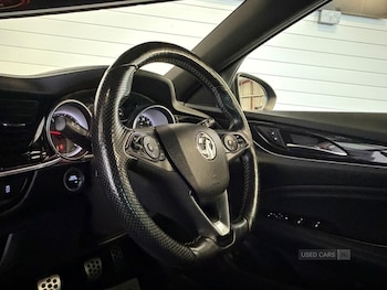 Vauxhall Insignia feature image