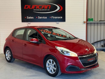 Used Peugeot 208 2015 for sale - 77587653: Photo