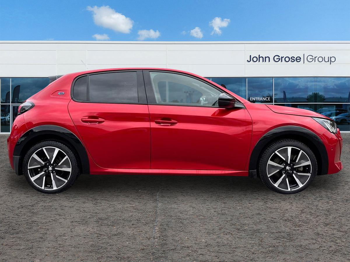 Used Peugeot 208 2022 for sale - 78117751: Photo 2