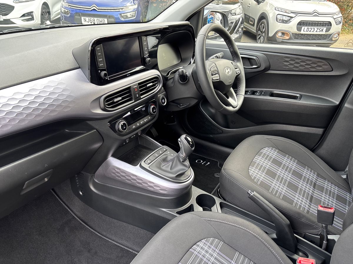 Used Hyundai i10 2024 for sale - 78117698: Photo 17