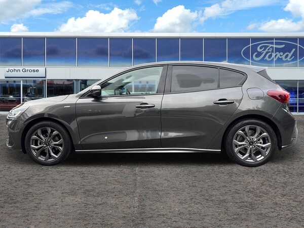 Used Ford Focus 2023 for sale - 76086717: Photo 7