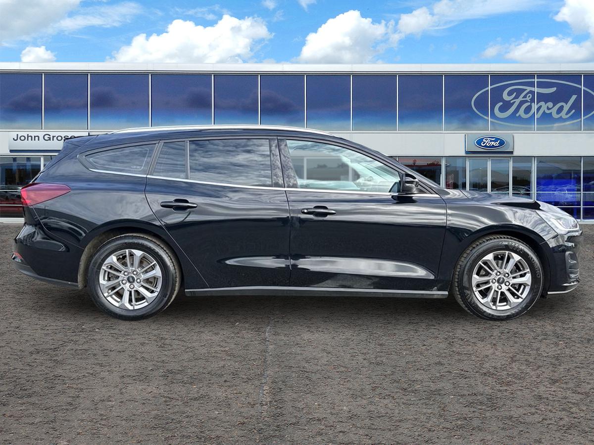 Used Ford Focus 2023 for sale - 78074347: Photo 2