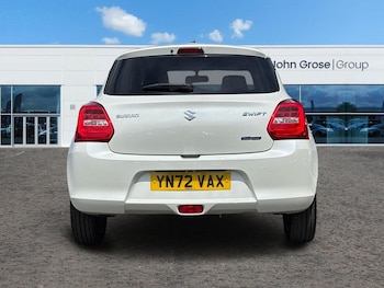 Used Suzuki Swift 2022 for sale - 78936512: Photo