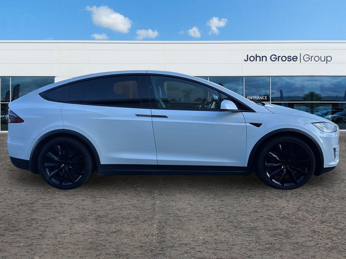 Used Tesla Model X 2018 for sale - 77269367: Photo 2