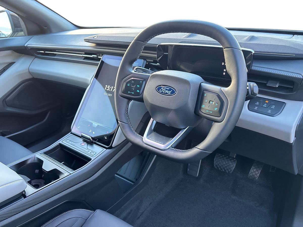 Used Ford Explorer 2024 for sale - 75471448: Photo 13