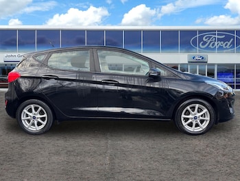 Used Ford Fiesta 2019 for sale - 76977911: Photo