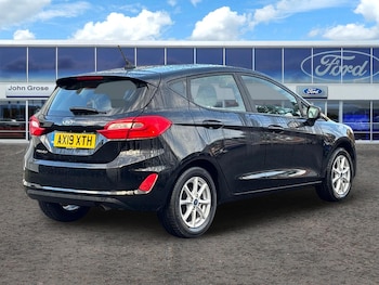 Used Ford Fiesta 2019 for sale - 76977911: Photo