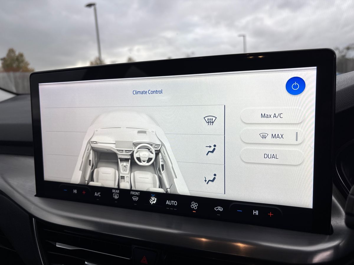 Used Ford Focus 2023 for sale - 77388891: Photo 19