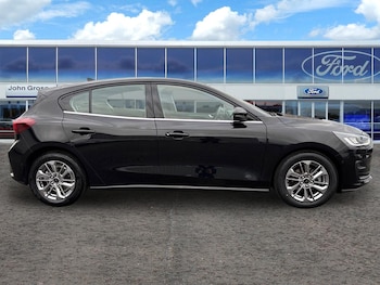 Used Ford Focus 2023 for sale - 77388891: Photo