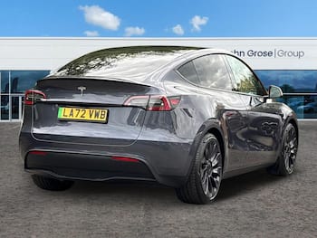 Used Tesla Model Y 2022 for sale - 79742135: Photo