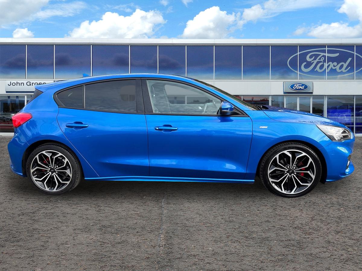 Used Ford Focus 2021 for sale - 78117707: Photo 2