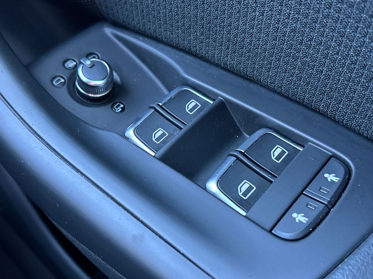 Used Audi Q3 2016 for sale - 76731625: Photo 21