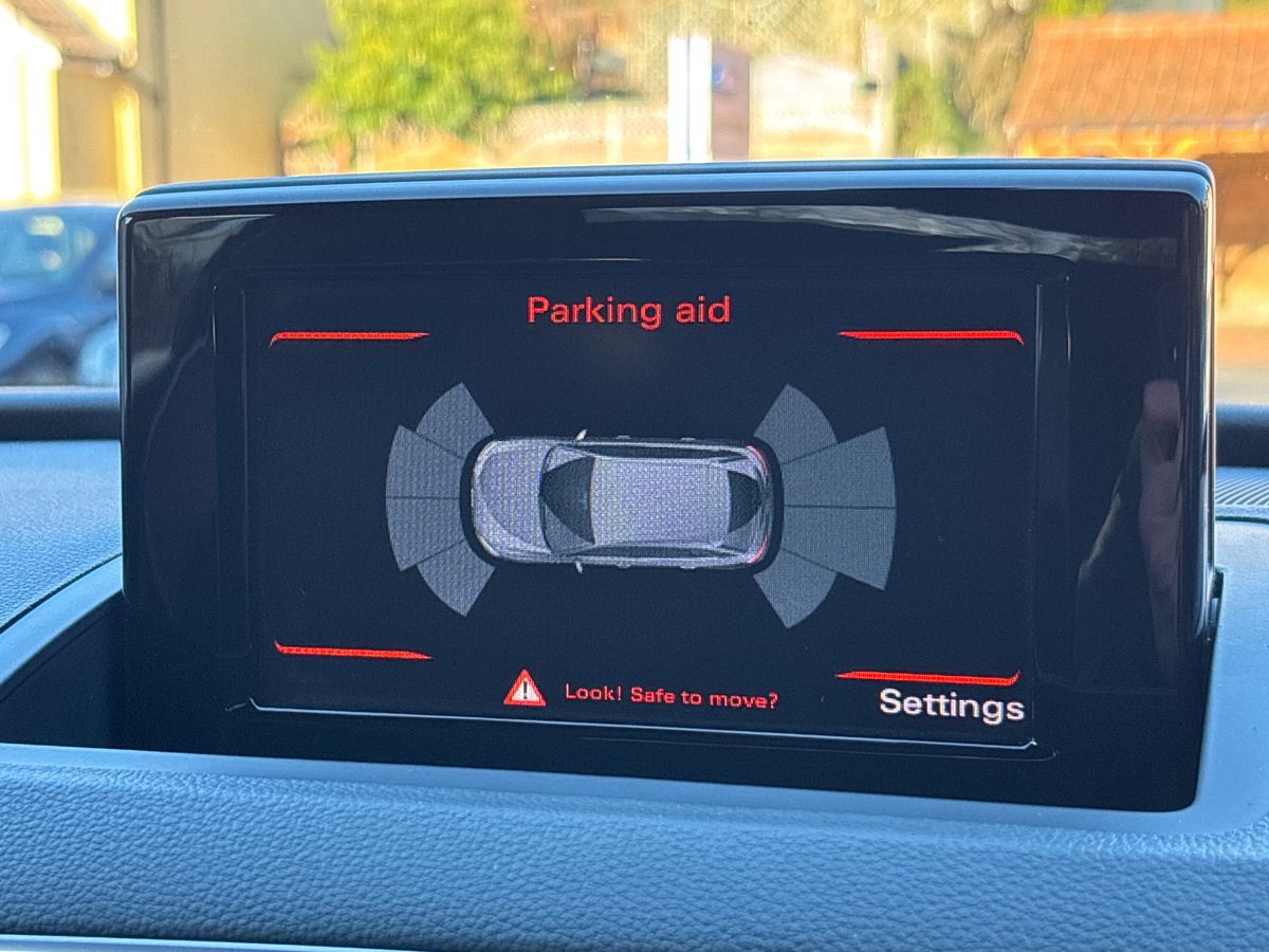 Used Audi Q3 2016 for sale - 76731625: Photo 25