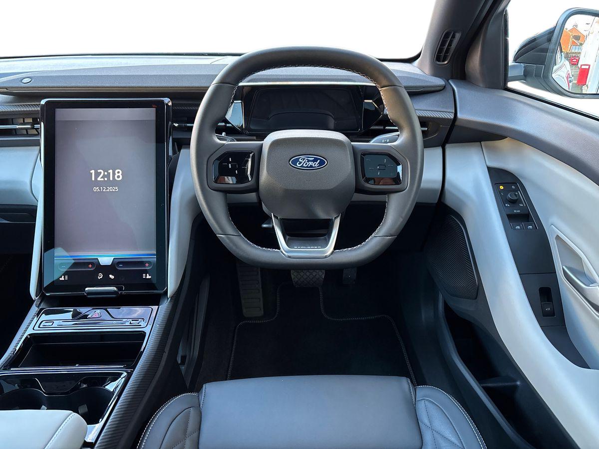 Used Ford Explorer 2024 for sale - 76754656: Photo 14