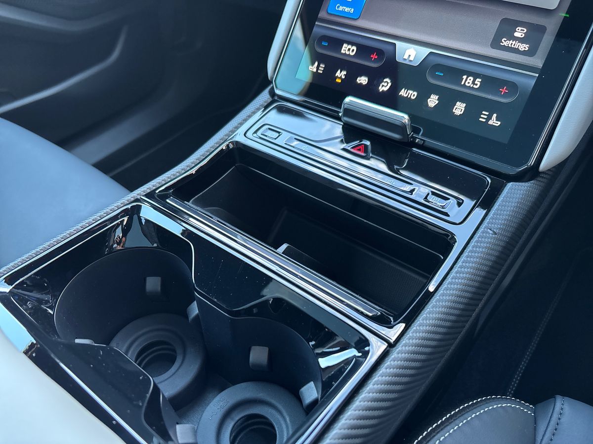 Used Ford Explorer 2024 for sale - 76754656: Photo 18