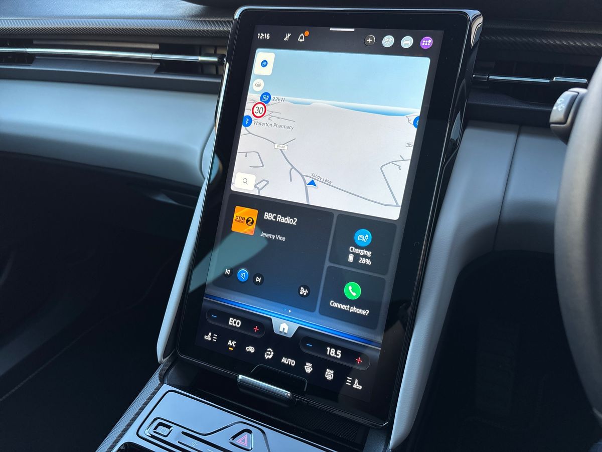 Used Ford Explorer 2024 for sale - 76754656: Photo 22