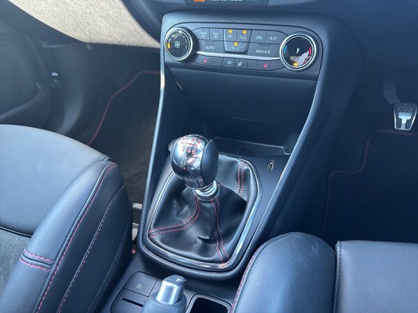 Used Ford Fiesta 2023 for sale - 76044469: Photo 18