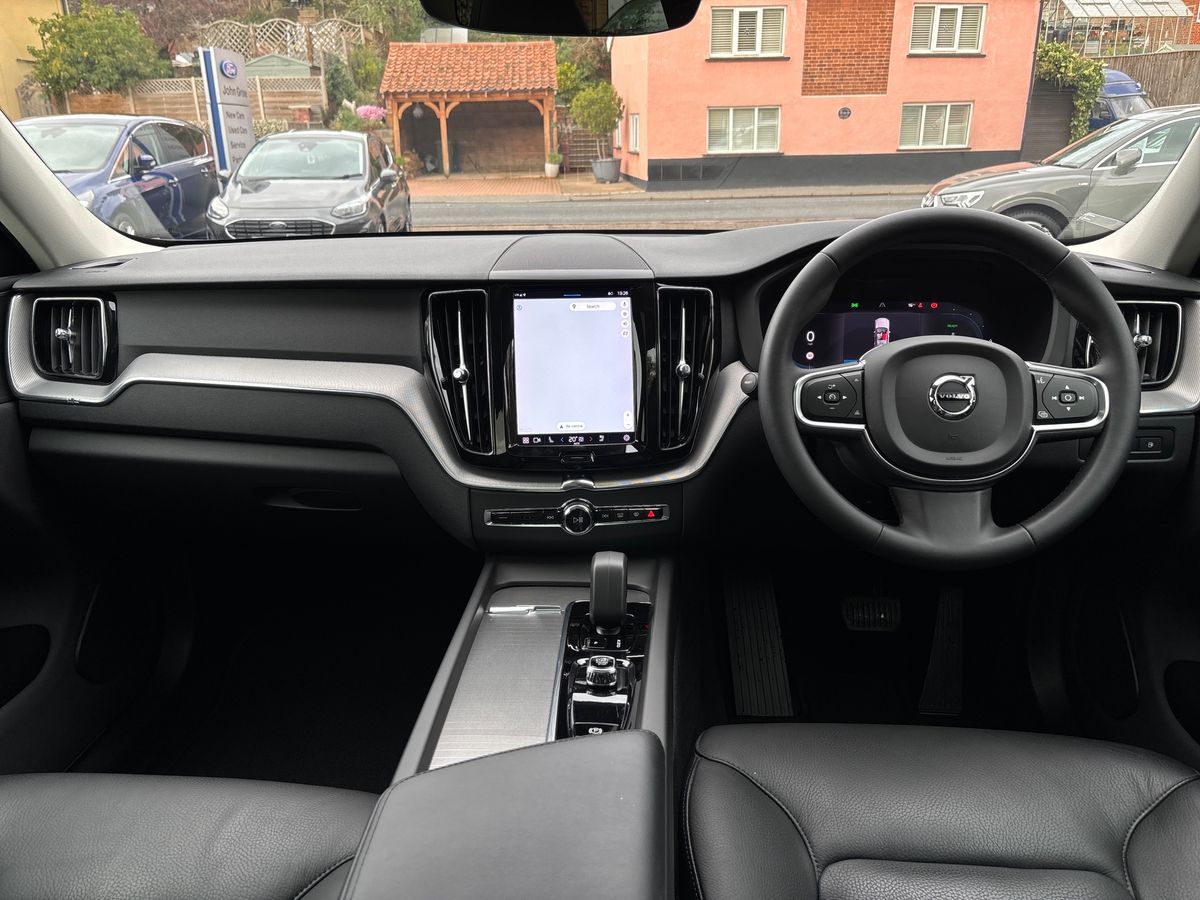 Used Volvo XC60 2022 for sale - 76442088: Photo 15