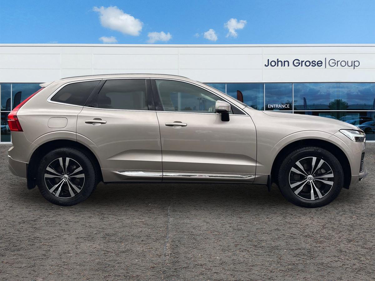 Used Volvo XC60 2022 for sale - 76442088: Photo 2