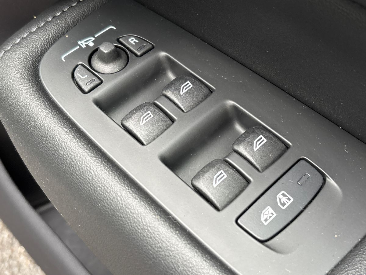 Used Volvo XC60 2022 for sale - 76442088: Photo 21