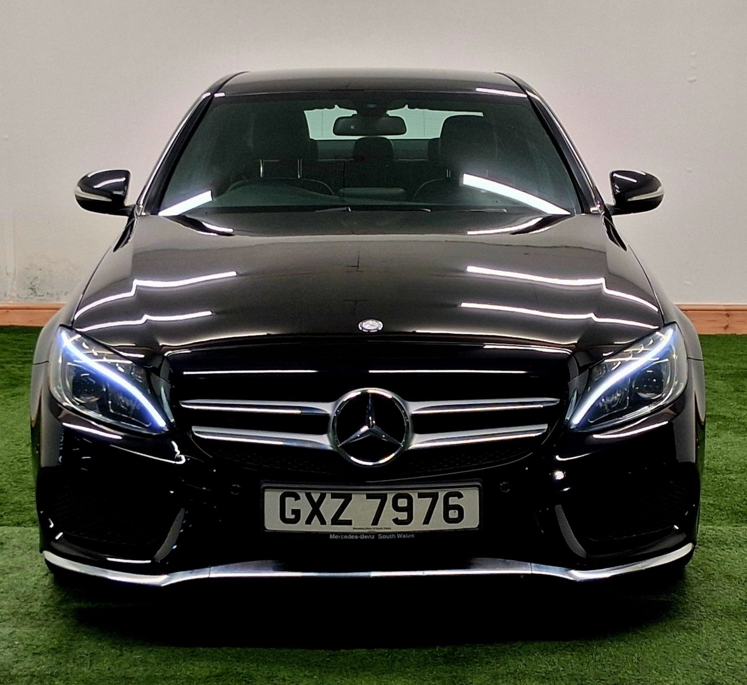 Used Mercedes-Benz C-Class 2014 for sale - 76144369: Photo 3