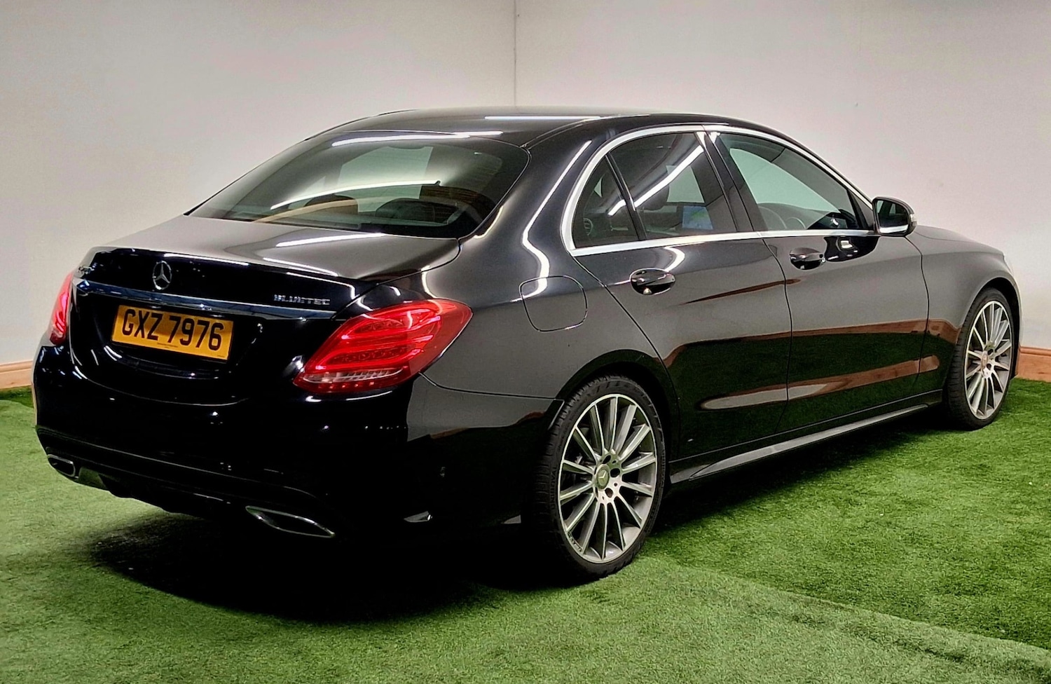 Used Mercedes-Benz C-Class 2014 for sale - 76144369: Photo 7