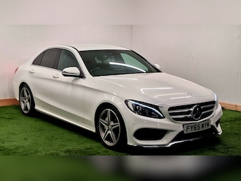 Used Mercedes-Benz C-Class 2015 for sale - 76102448: Photo 2