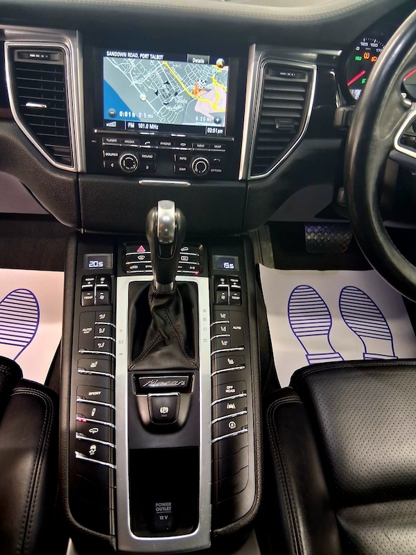 Used Porsche Macan 2015 for sale - 76018379: Photo 14