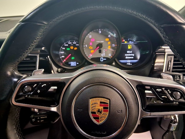 Used Porsche Macan 2015 for sale - 76018379: Photo 18
