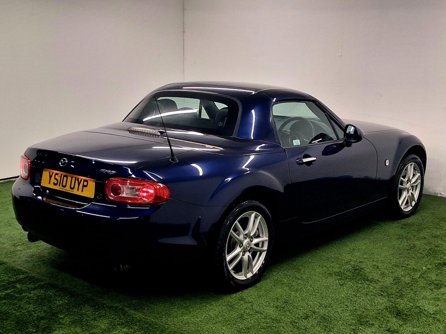 Used Mazda MX-5 2010 for sale - 76093826: Photo 9