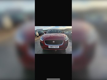 Used Jaguar E-Pace 2019 for sale - 76197982: Photo