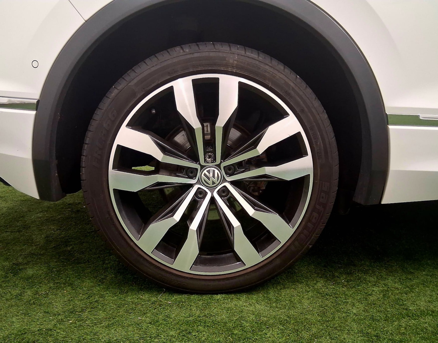 Used Volkswagen Tiguan 2017 for sale - 76403377: Photo 17