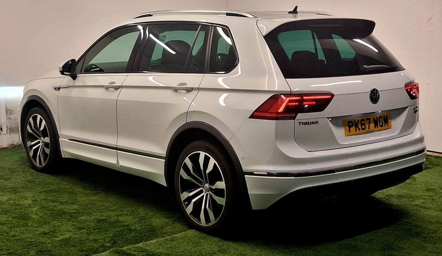 Used Volkswagen Tiguan 2017 for sale - 76403377: Photo 6