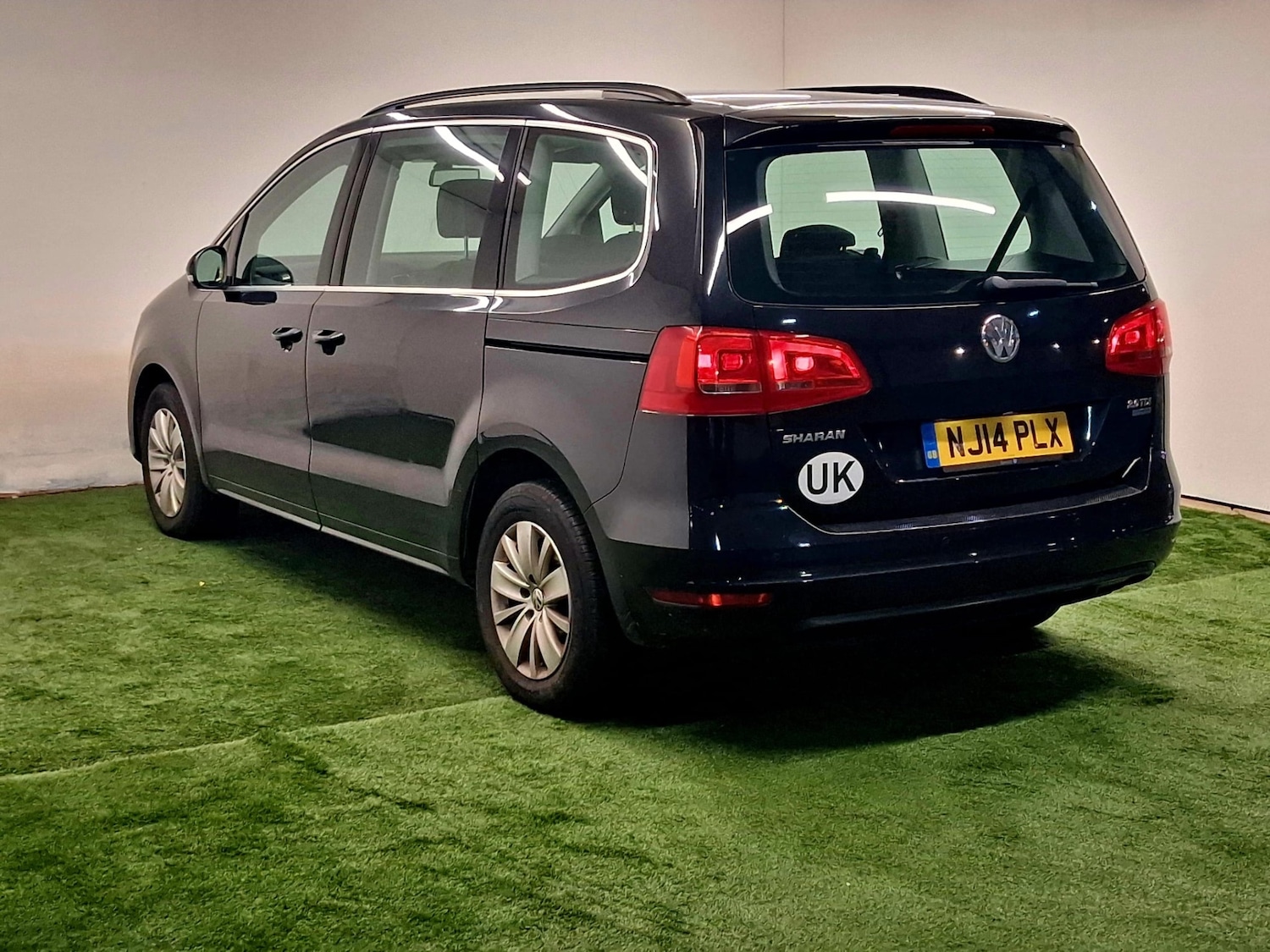 Used Volkswagen Sharan 2014 for sale - 76476790: Photo 10