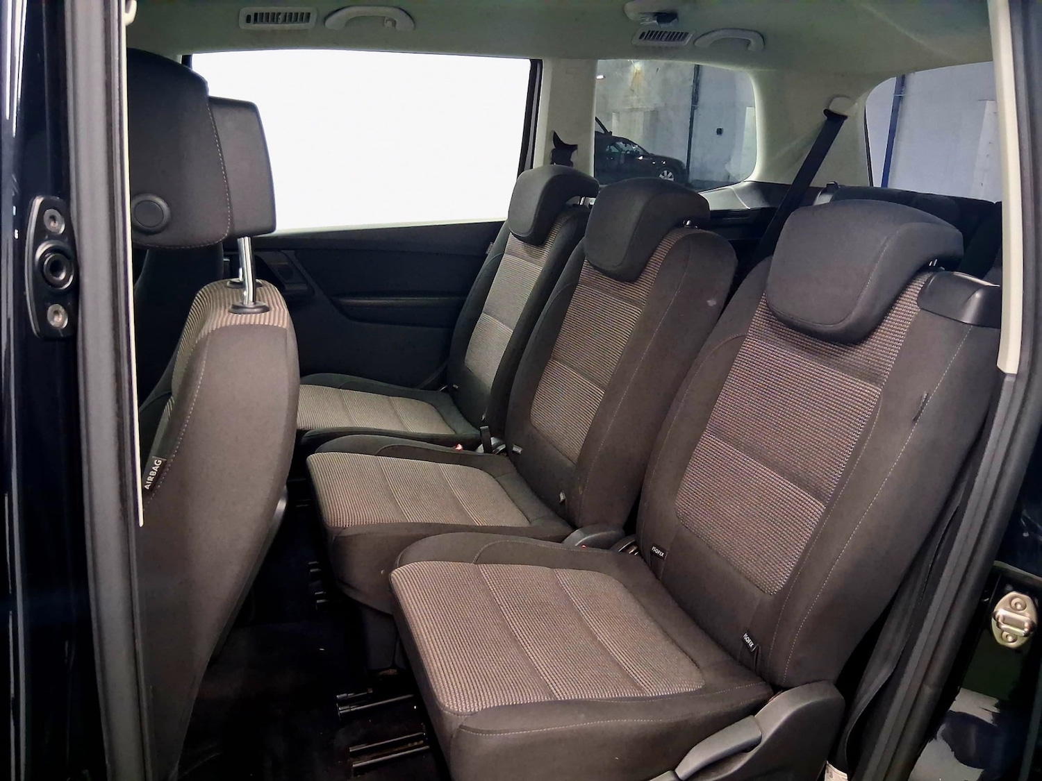 Used Volkswagen Sharan 2014 for sale - 76476790: Photo 12