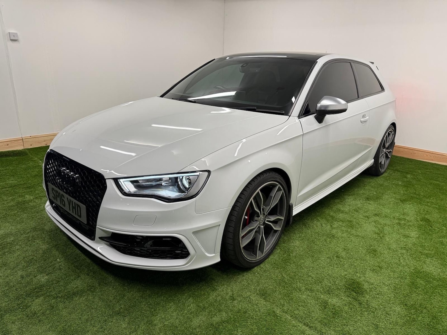 Used Audi A3 2016 for sale - 76011955: Photo 2