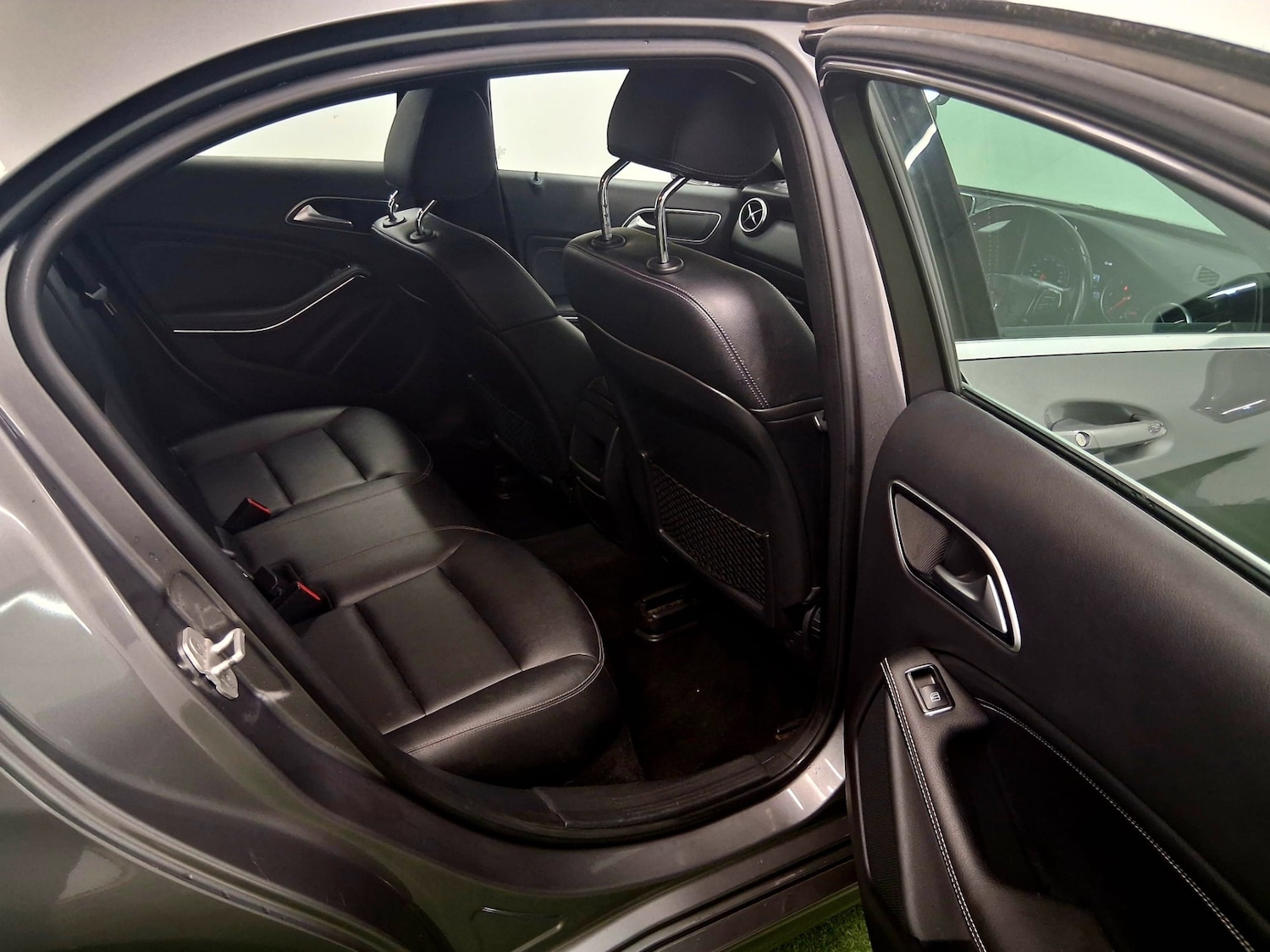 Used Mercedes-Benz A-Class 2015 for sale - 76426663: Photo 14