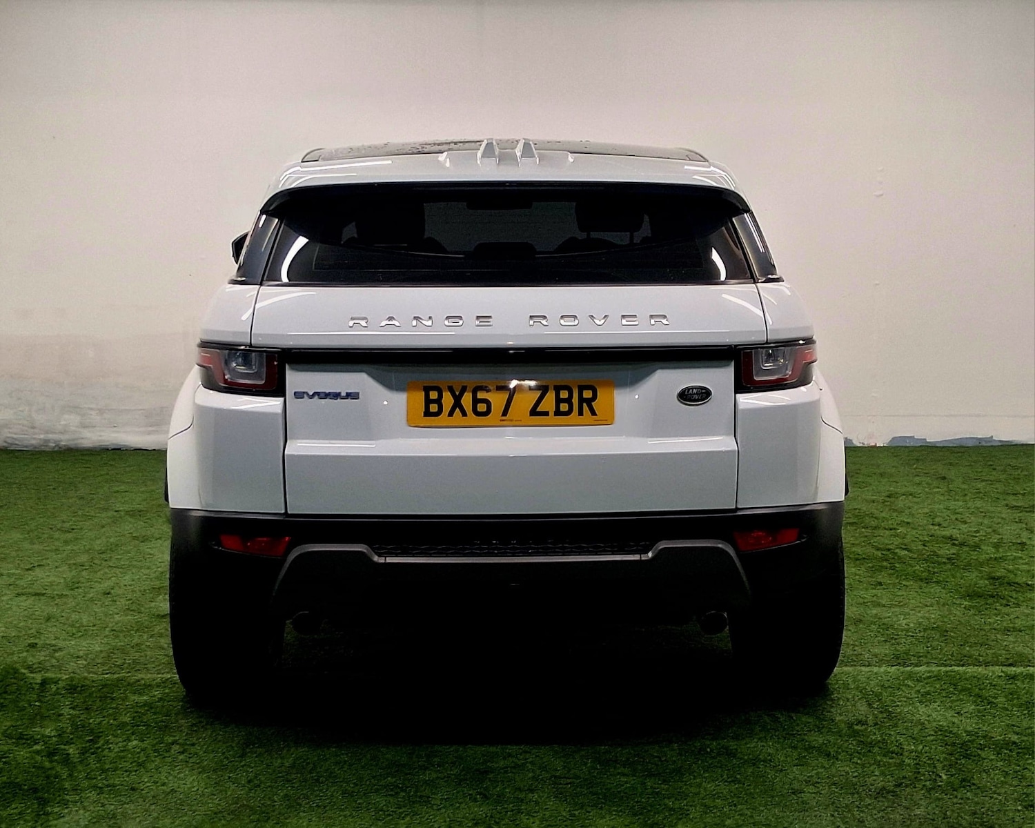Used Land Rover Range Rover Evoque 2017 for sale - 76426655: Photo 5