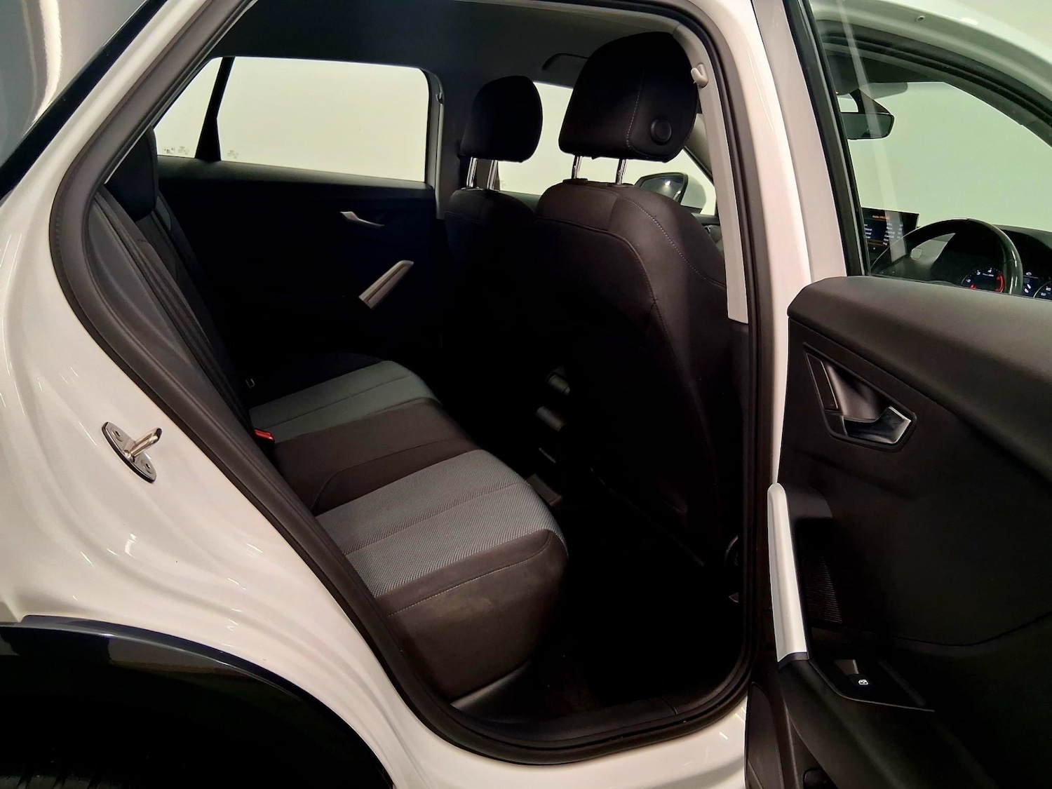 Used Audi Q2 2018 for sale - 75951019: Photo 17