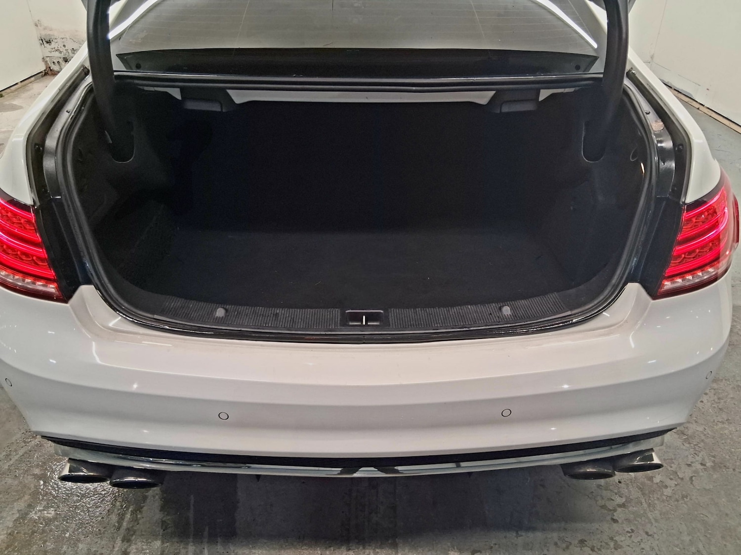 Used Mercedes-Benz E Class 2013 for sale - 76478253: Photo 14