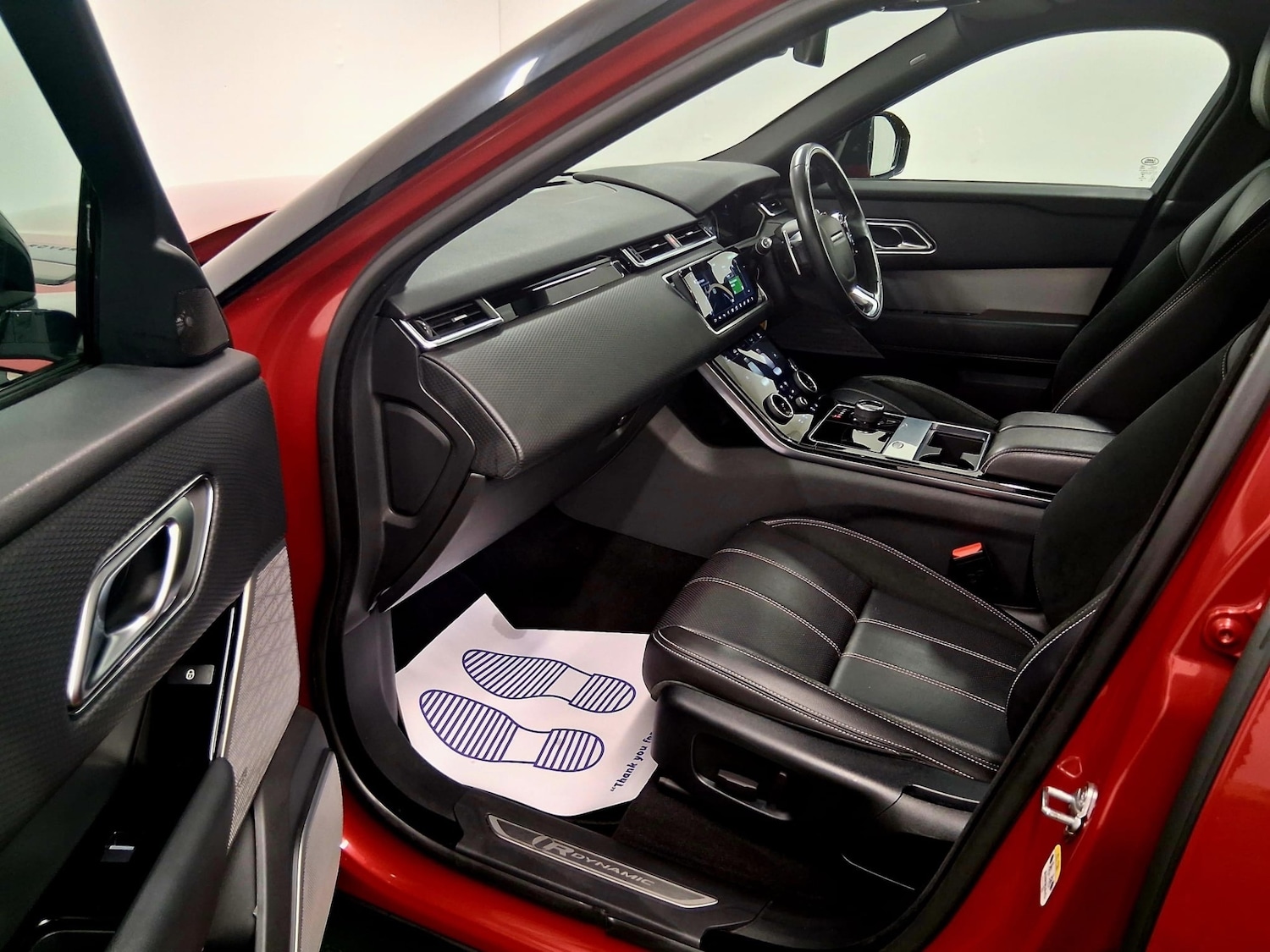 Used Land Rover Range Rover Velar 2019 for sale - 76107504: Photo 8