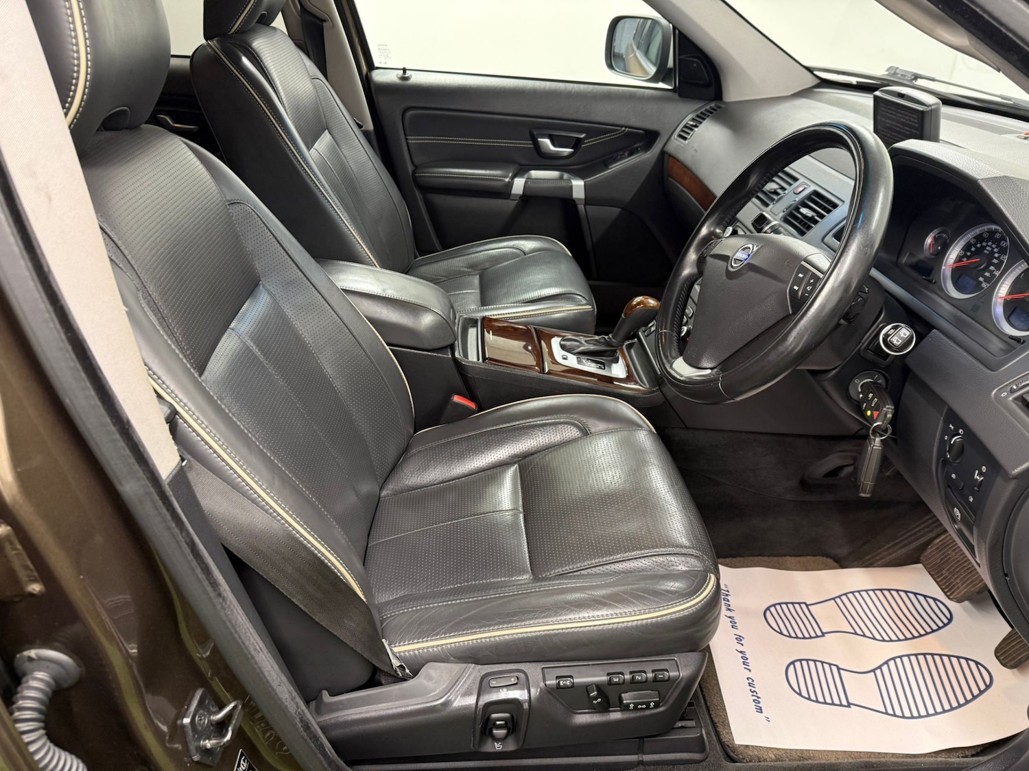 Used Volvo XC90 2014 for sale - 76413065: Photo 9