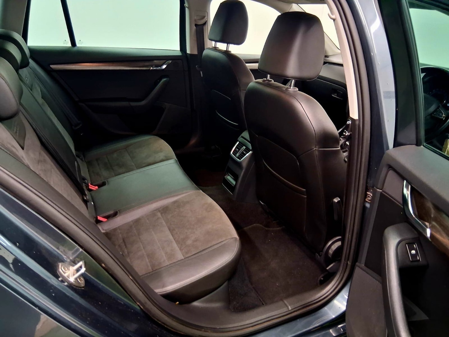 Used Skoda Octavia 2016 for sale - 76069391: Photo 9