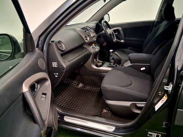 Used Toyota RAV4 2008 for sale - 76075099: Photo 11