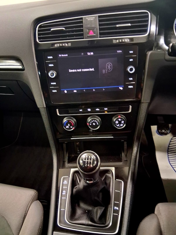 Used Volkswagen Golf 2018 for sale - 76069388: Photo 16