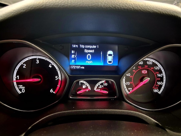 Used Ford Focus 2015 for sale - 76187300: Photo 12