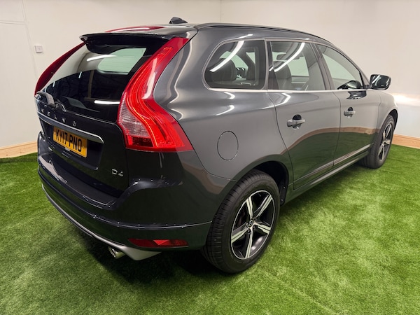 Used Volvo XC60 2017 for sale - 74727792: Photo 9