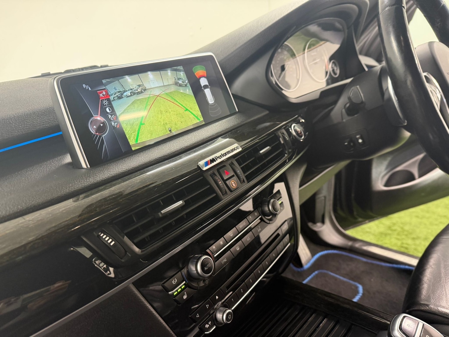 Used BMW X5 2014 for sale - 76627063: Photo 9