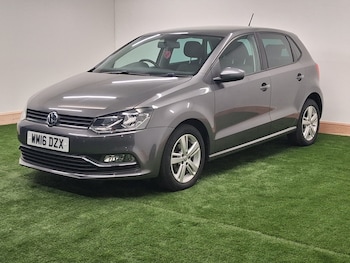 Used Volkswagen Polo 2016 for sale - 74943559: Photo