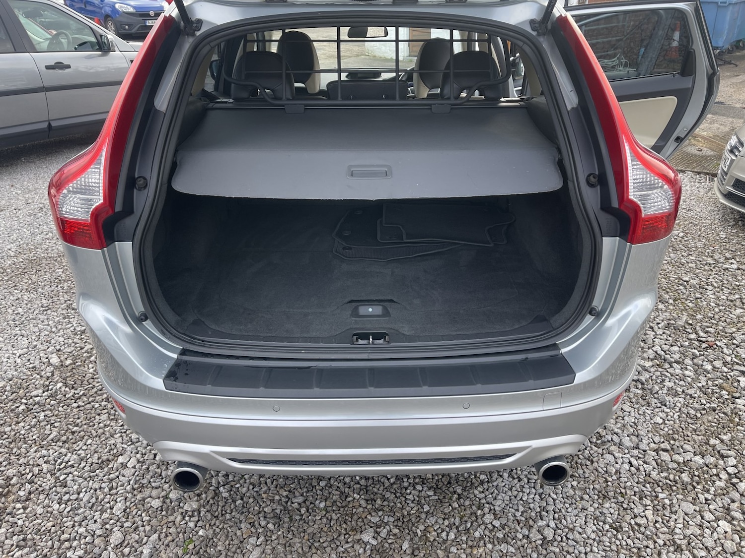 Used Volvo XC60 2010 for sale - 77508425: Photo 18